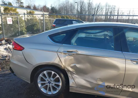 2019 Ford Fusion Hybrid Se из США, поврежденный, VIN 3FA6P0LUXKR178396